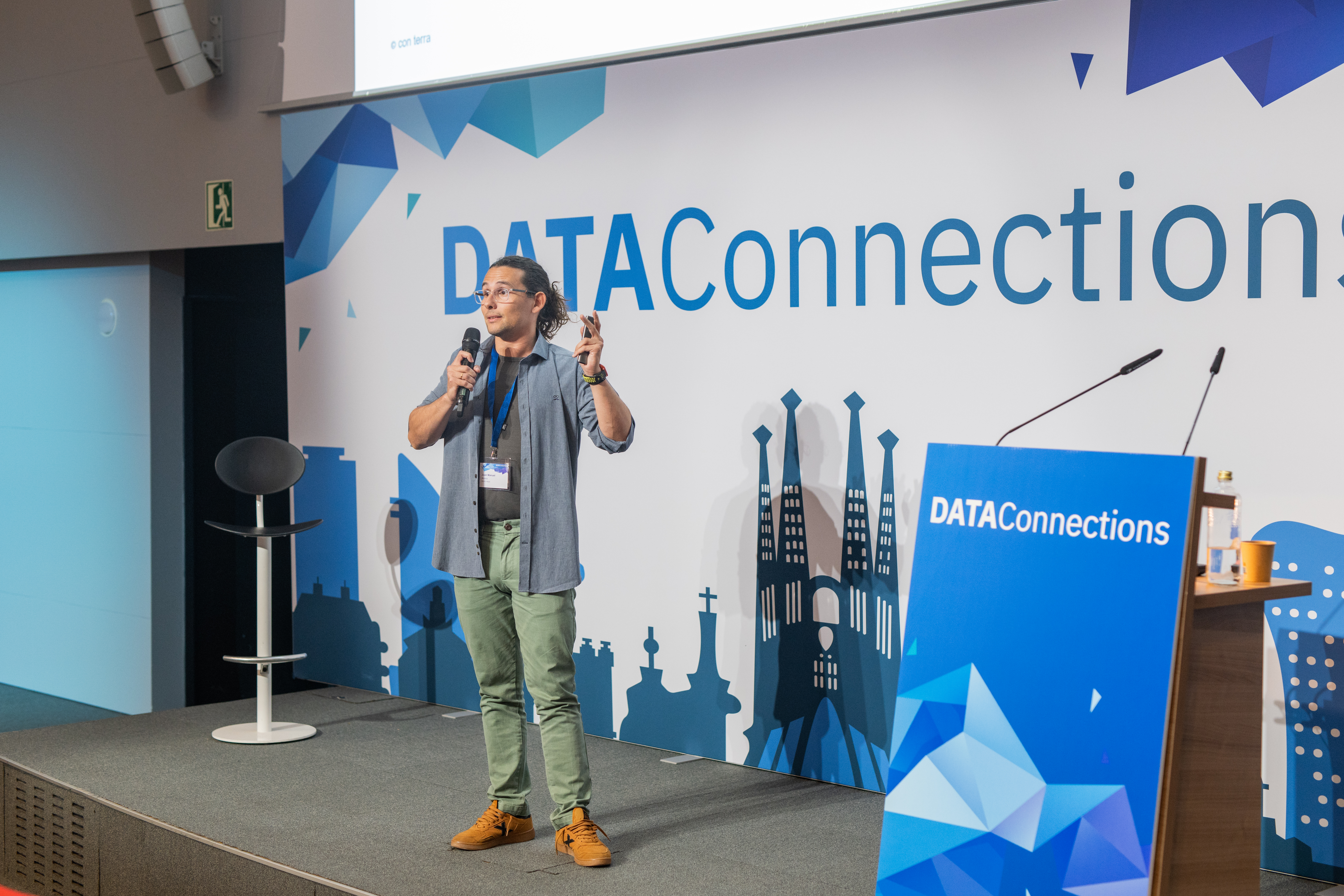 DATAConnections 2025